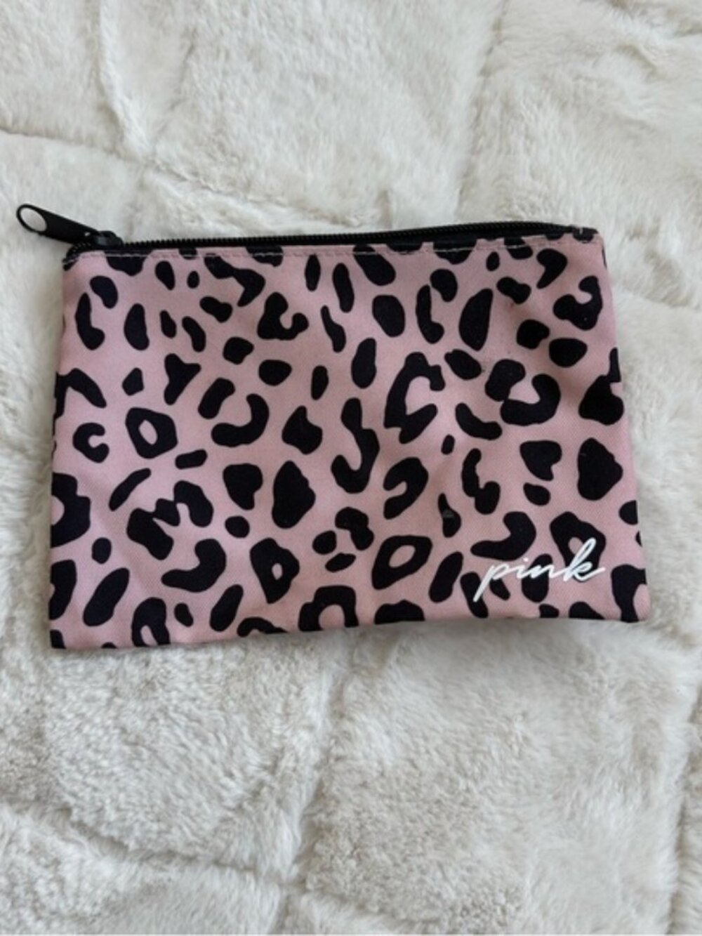 Victoria's Secret PINK | Pink and Cream Cheetah Print Cosmetic Case